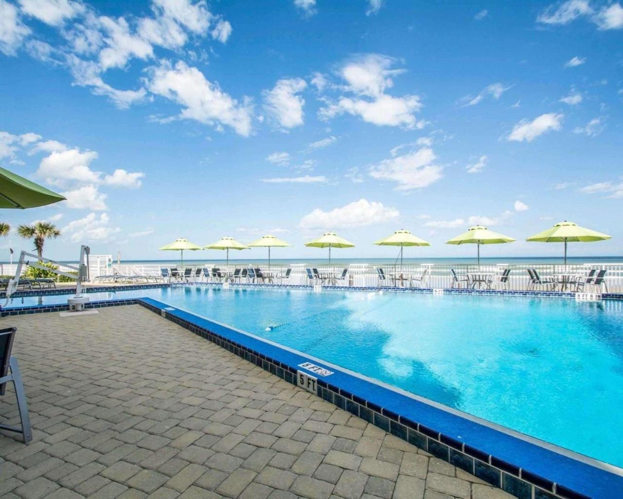 Bluegreen Vacations Daytona Seabreeze, Ascend Resort Collection Daytona Beach Shores Exterior photo